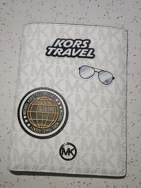 Michael Kors White 'Kors Travel' Passport Holder